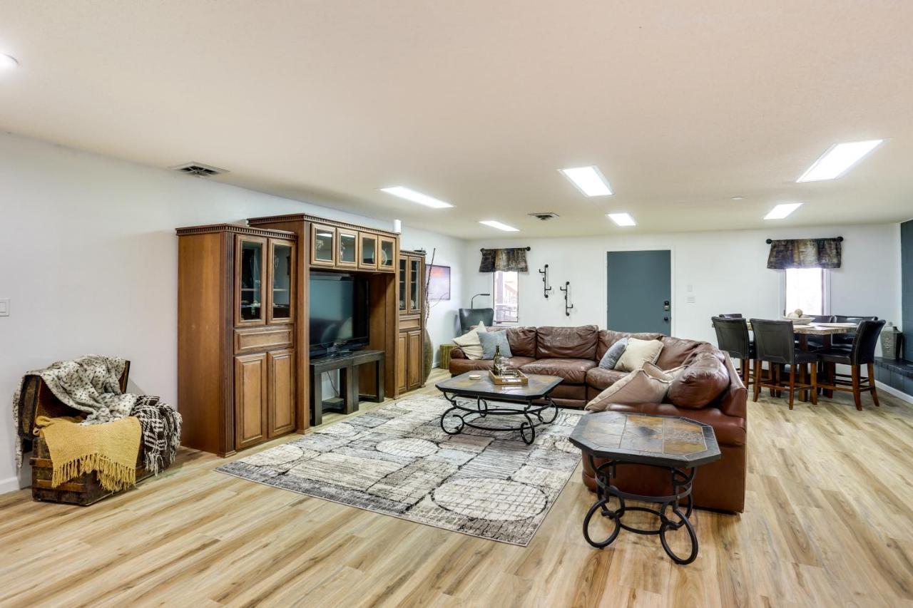 Rapid City Apartment With Mountain Views! Exterior photo