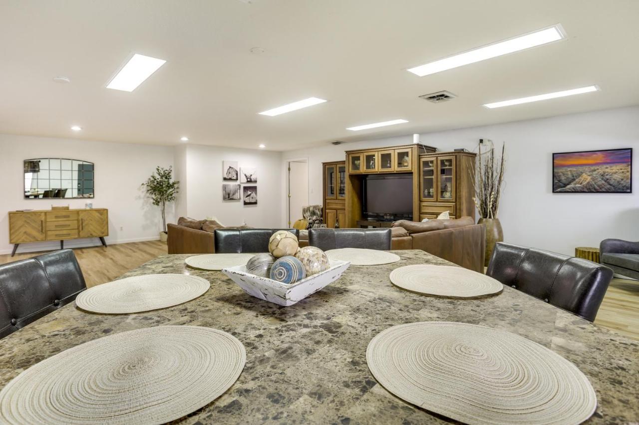 Rapid City Apartment With Mountain Views! Exterior photo