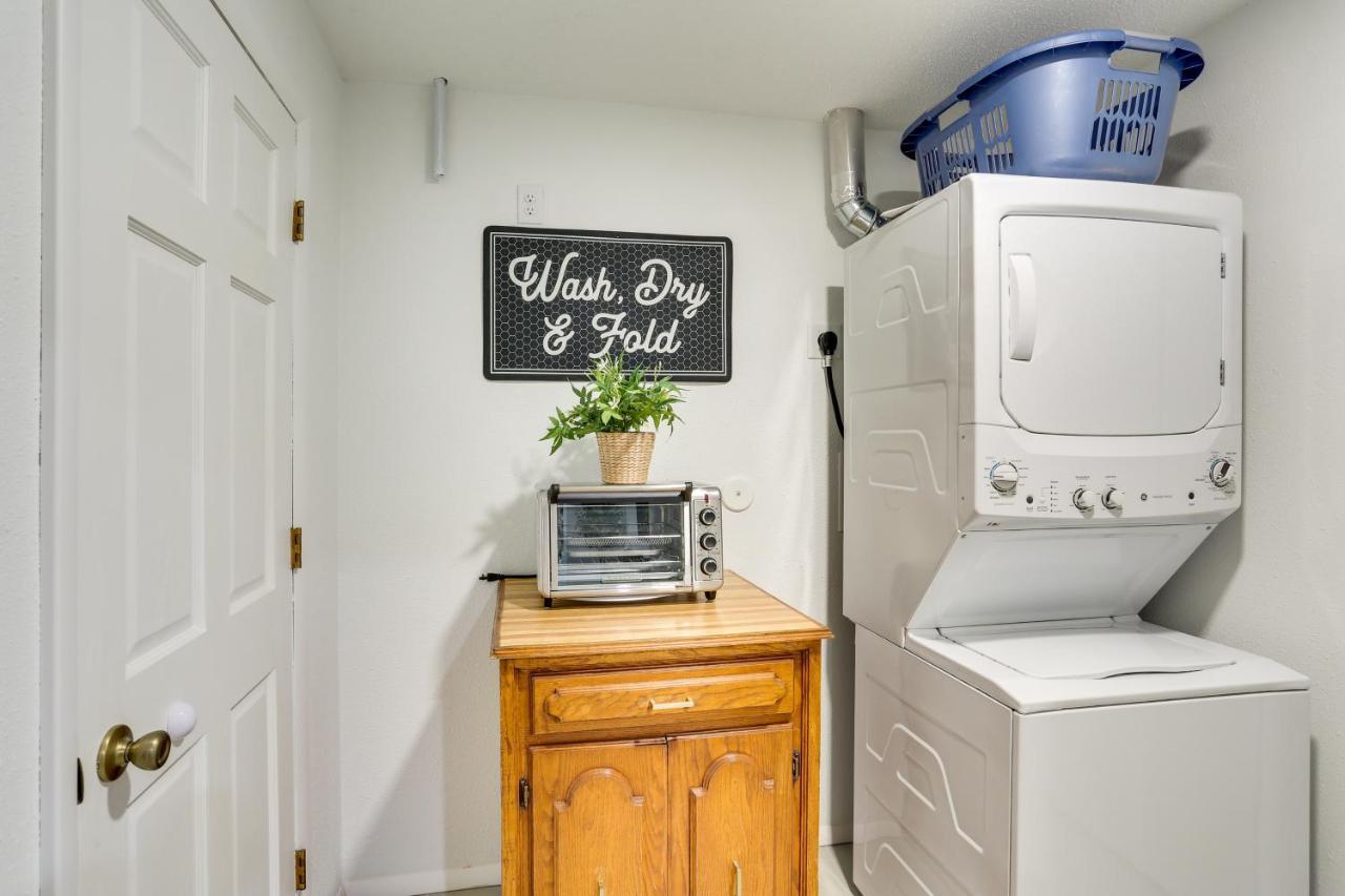 Rapid City Apartment With Mountain Views! Exterior photo