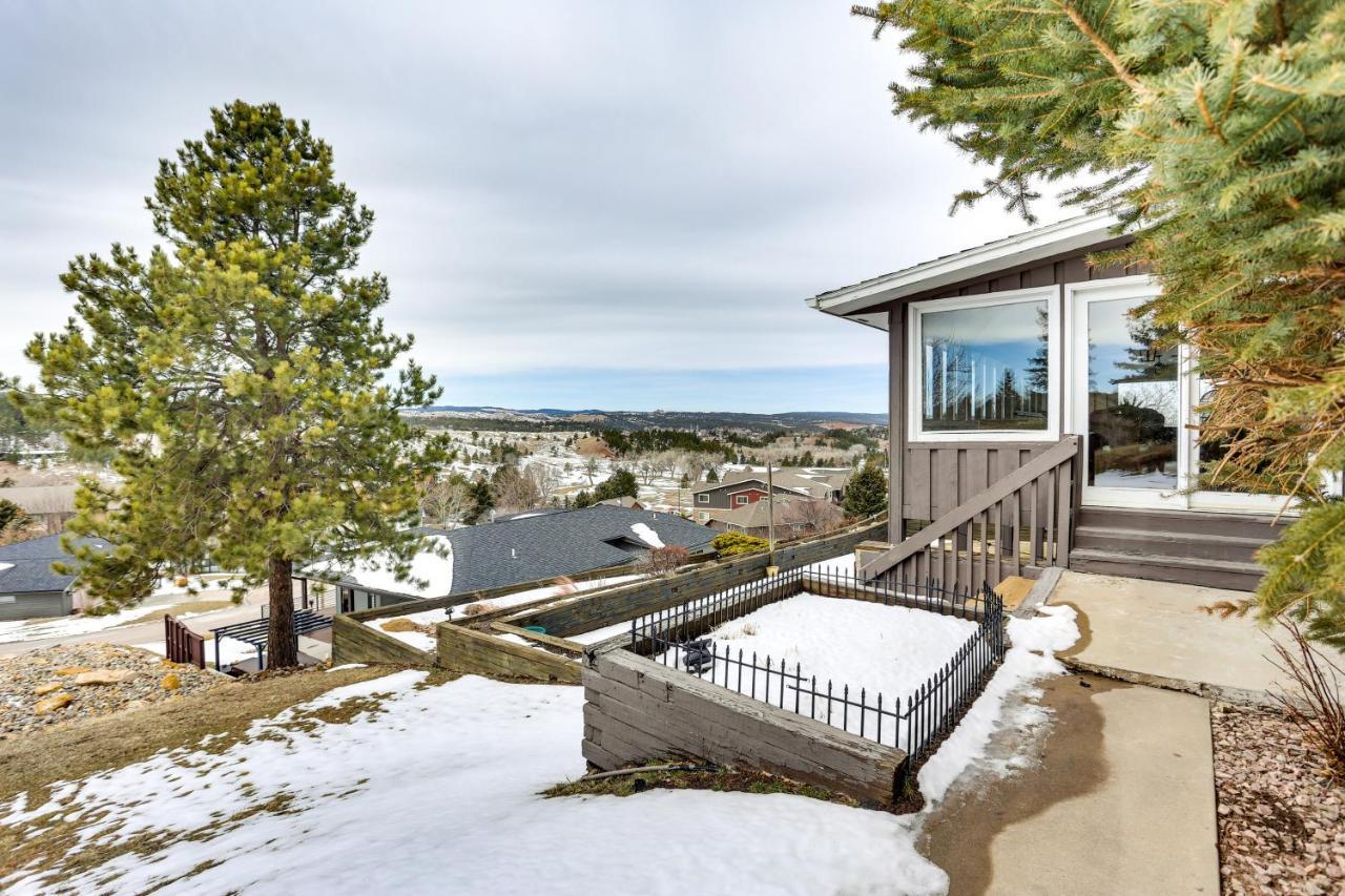 Rapid City Apartment With Mountain Views! Exterior photo